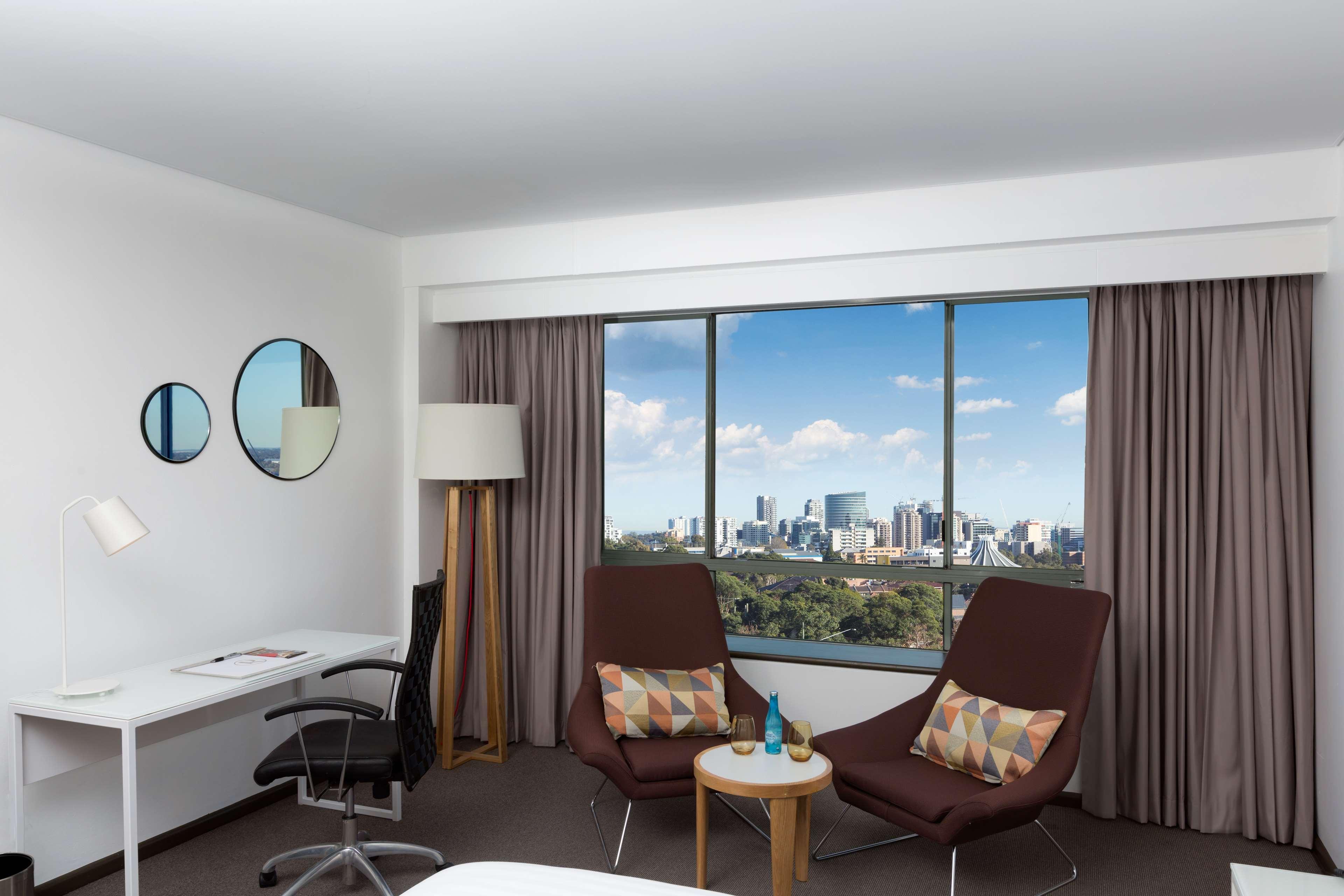 Rydges Parramatta Hotel Екстериор снимка