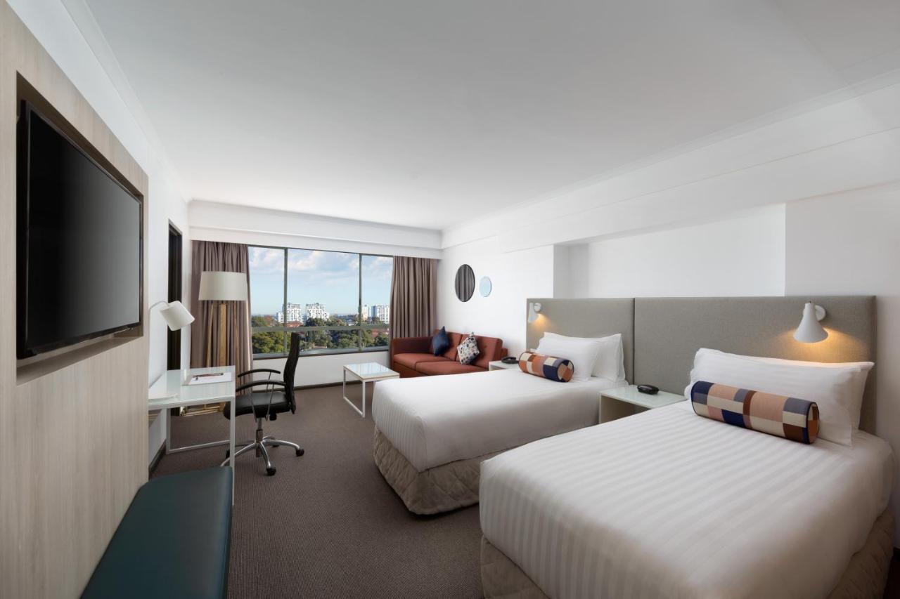 Rydges Parramatta Hotel Екстериор снимка